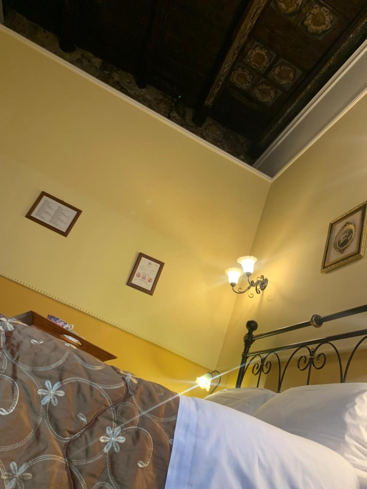 Hotel Pignatelli Napoli Luaran gambar