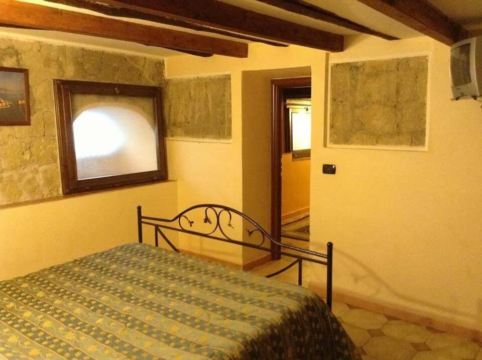 Hotel Pignatelli Napoli Luaran gambar