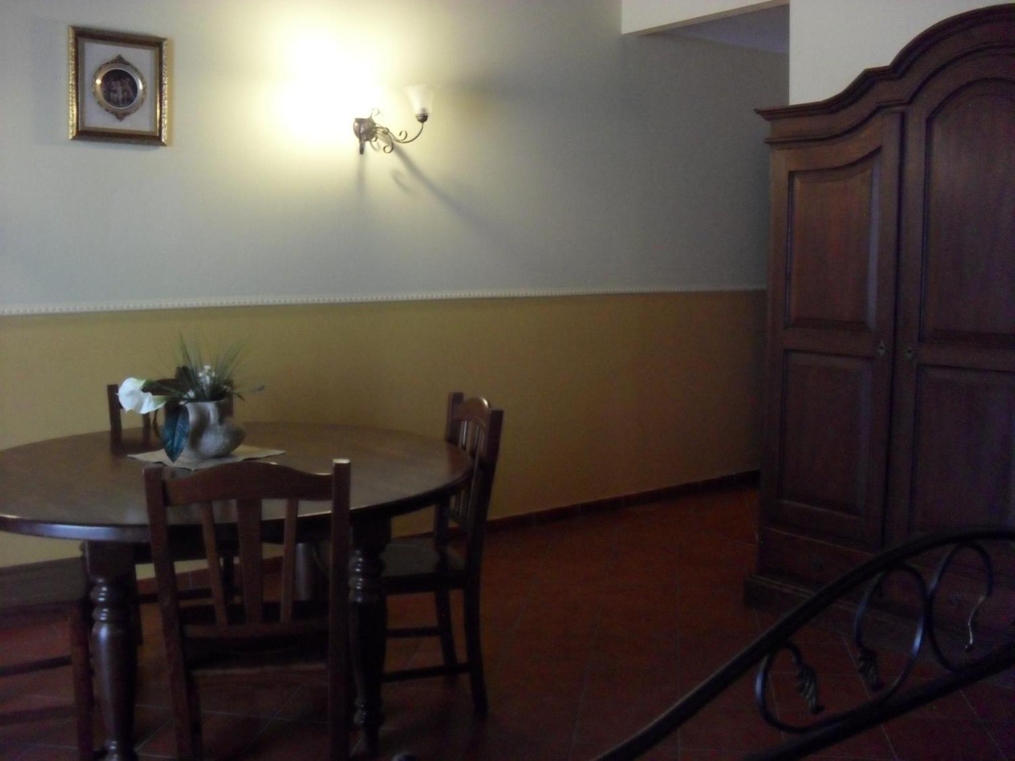Hotel Pignatelli Napoli Luaran gambar