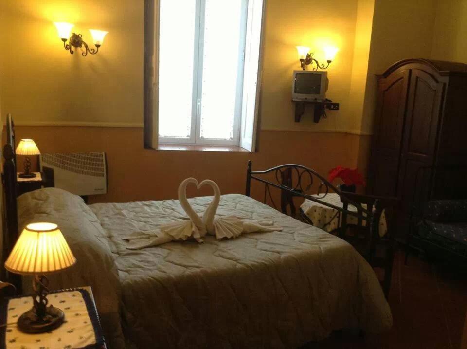 Hotel Pignatelli Napoli Luaran gambar